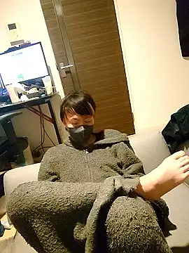 nagi000 go online show from March 1, 2026, 11:10 am