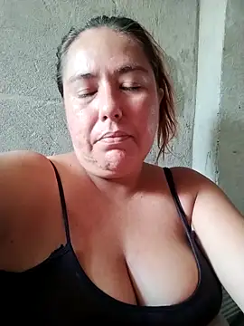 Snapshot of hot_girl_full chatting on April 5, 2026, 6:47 pm hot girl full online show from April 5, 2026, 6:47 pm