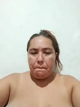 Snapshot of hot_girl_full chatting on March 12, 2026, 2:06 am hot girl full online show from March 12, 2026, 2:06 am