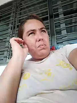 Snapshot of hot_girl_full chatting on February 15, 2026, 8:52 pm hot girl full online show from February 15, 2026, 8:52 pm