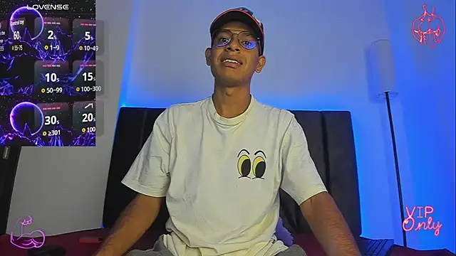 Snapshot of StellayDrake chatting on February 12, 2026, 2:06 pm StellayDrake online show from February 12, 2026, 2:06 pm