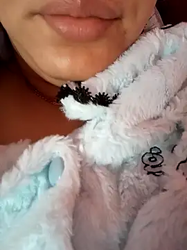 kamilia sexyy online show from April 12, 2026, 11:46 am