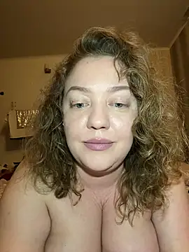 BBBWOOW online show from March 21, 2026, 3:38 pm