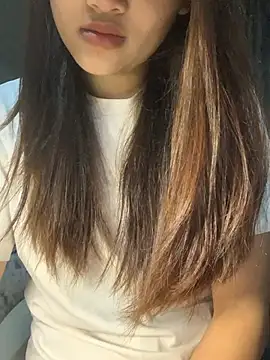 Snapshot of Luna_Babyyy chatting on February 10, 2026, 1:37 am Luna Babyyy online show from February 10, 2026, 1:37 am