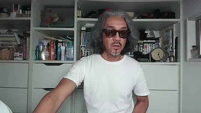 Snapshot of MtaS1 chatting on June 27, 2026, 3:18 pm MtaS1 online show from June 27, 2026, 3:18 pm
