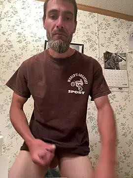 Snapshot of tommattsonn chatting on June 4, 2026, 5:01 am tommattsonn online show from June 4, 2026, 5:01 am