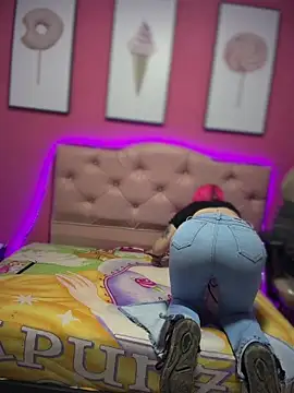 Karolaiin LS online show from February 21, 2026, 7:27 pm