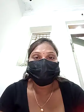 Snapshot of Tamil_Hot_Nisha chatting on February 24, 2026, 5:36 pm Tamil Hot Nisha online show from February 24, 2026, 5:36 pm