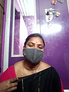 Tamil Hot Nisha online show from April 18, 2026, 6:32 pm