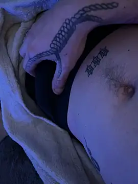 Piratee666 online show from February 5, 2026, 2:40 am