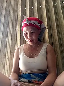 lena-cute online show from March 31, 2026, 7:54 am