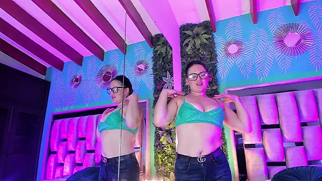 Mari cooper1 online show from March 24, 2026, 10:32 pm