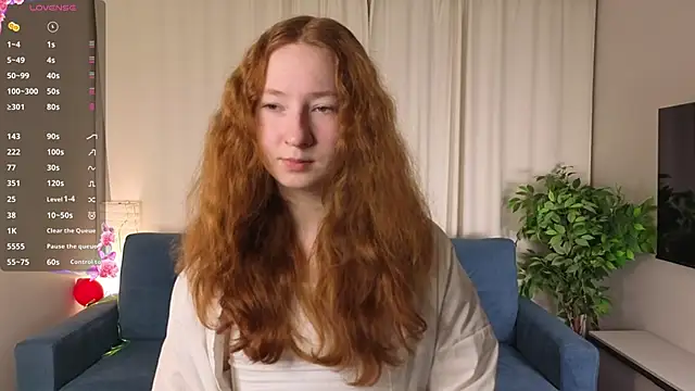 Snapshot of MaraButtrey chatting on February 24, 2026, 1:06 am MaraButtrey online show from February 24, 2026, 1:06 am