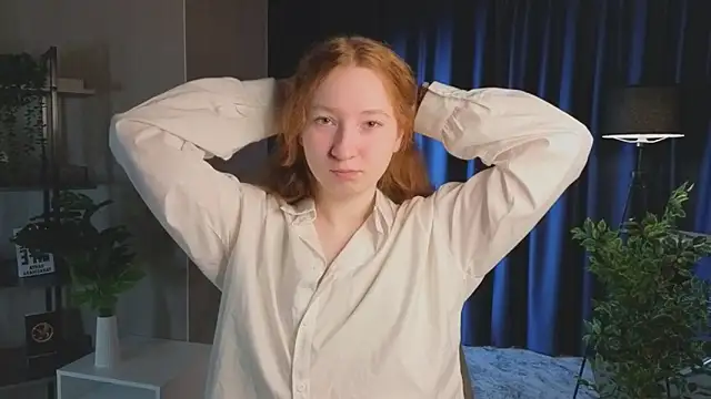 Snapshot of MaraButtrey chatting on February 8, 2026, 1:25 am MaraButtrey online show from February 8, 2026, 1:25 am