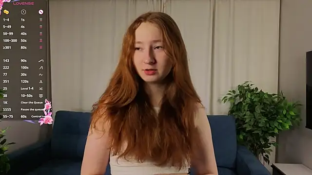 Snapshot of MaraButtrey chatting on March 4, 2026, 1:02 am MaraButtrey online show from March 4, 2026, 1:02 am