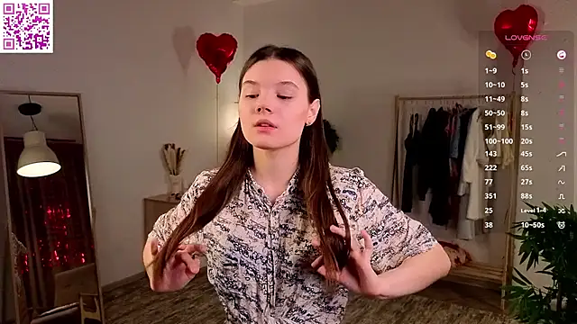 Snapshot of MirthaZien chatting on March 2, 2026, 1:06 am MirthaZien online show from March 2, 2026, 1:06 am