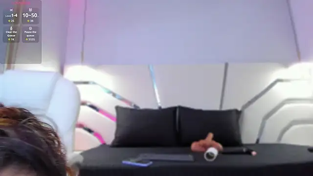 ninna vinns online show from March 3, 2026, 4:08 am