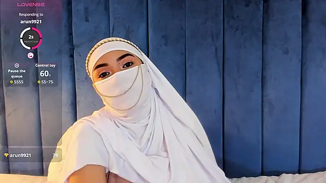 Snapshot of fatimarab__ chatting on February 21, 2026, 3:41 am fatimarab online show from February 21, 2026, 3:41 am