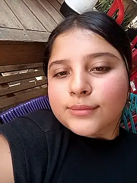 Snapshot of Salome_Vivas chatting on May 1, 2026, 3:06 pm Salome Vivas online show from May 1, 2026, 3:06 pm