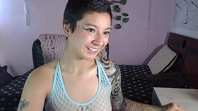 Snapshot of juaaanaaa chatting on February 13, 2026, 12:05 pm juaaanaaa online show from February 13, 2026, 12:05 pm