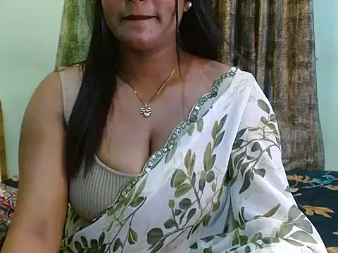 LIZNA 0 online show from April 7, 2026, 10:33 pm