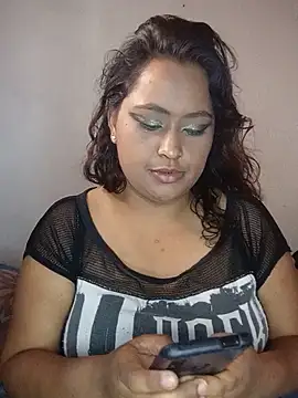 Snapshot of lilibetth chatting on June 15, 2026, 9:03 pm lilibetth online show from June 15, 2026, 9:03 pm