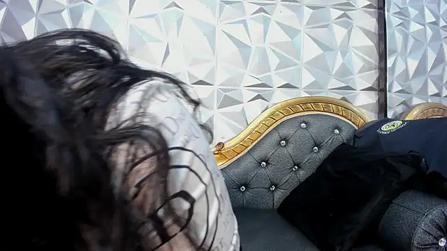 Carolina-Lenon online show from February 16, 2026, 6:39 pm