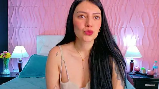 Mia Cherry   online show from February 16, 2026, 7:34 pm