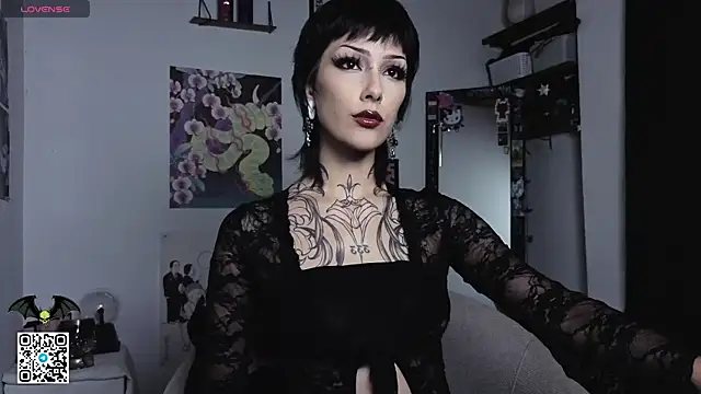 Snapshot of poison_dafne chatting on July 8, 2026, 12:24 am poison dafne online show from July 8, 2026, 12:24 am