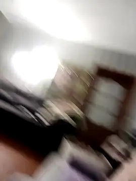 MiaMooly online show from April 4, 2026, 5:08 pm