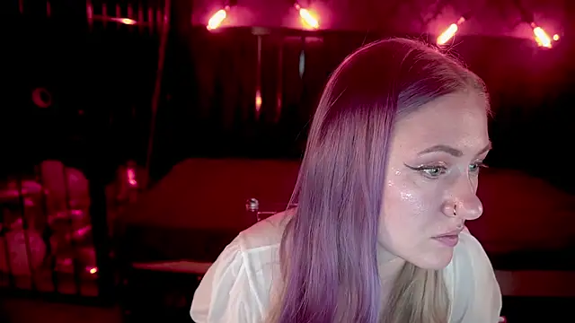 DramaQuenns online show from March 5, 2026, 6:54 am