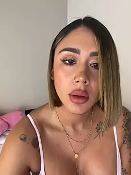 IsisRivera online show from April 20, 2026, 2:29 pm