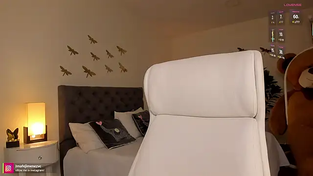 missvancouver online show from March 14, 2026, 11:49 am