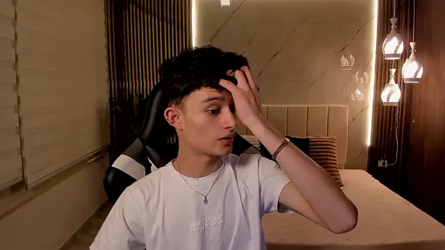 Patrick Howland  online show from February 22, 2026, 3:31 am