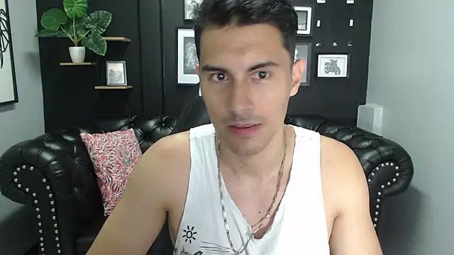 Mike Conors online show from April 8, 2026, 3:08 am