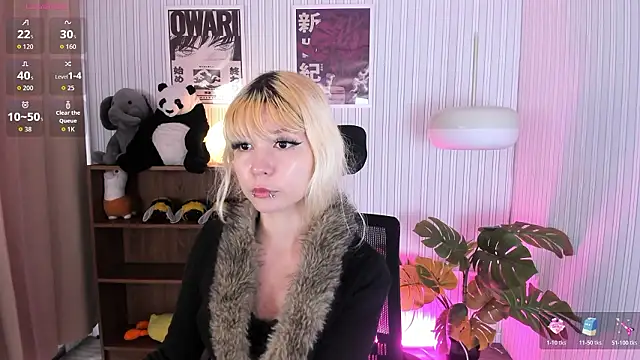 Snapshot of Laukyubey1 chatting on February 16, 2026, 8:29 pm Laukyubey1 online show from February 16, 2026, 8:29 pm