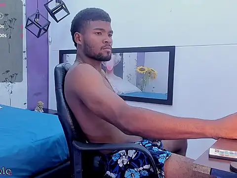 Snapshot of Juan_123__ chatting on February 5, 2026, 8:04 pm Juan 123 online show from February 5, 2026, 8:04 pm