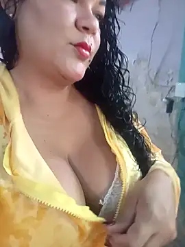 Snapshot of Emma_stiz chatting on February 16, 2026, 3:21 pm Emma stiz online show from February 16, 2026, 3:21 pm