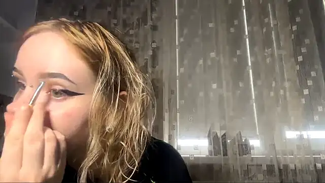 Snapshot of LedAffinity chatting on February 25, 2026, 7:41 am LedAffinity online show from February 25, 2026, 7:41 am