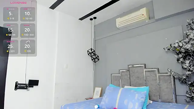 Snapshot of Nalapalmer chatting on February 22, 2026, 7:15 pm Nalapalmer online show from February 22, 2026, 7:15 pm