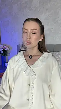 Snapshot of Velvet_Hell chatting on February 15, 2026, 3:55 pm Velvet Hell online show from February 15, 2026, 3:55 pm