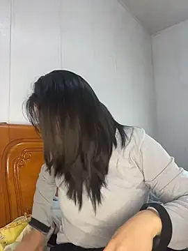 Snapshot of srr7788 chatting on February 27, 2026, 6:35 am srr7788 online show from February 27, 2026, 6:35 am