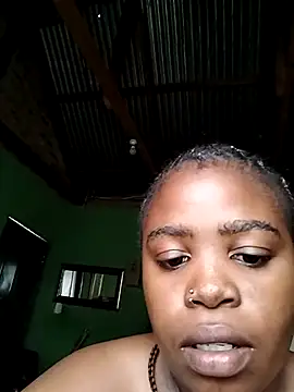 Snapshot of blxckiey chatting on March 5, 2026, 2:24 pm blxckiey online show from March 5, 2026, 2:24 pm