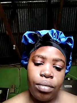 Snapshot of blxckiey chatting on March 19, 2026, 6:57 am blxckiey online show from March 19, 2026, 6:57 am