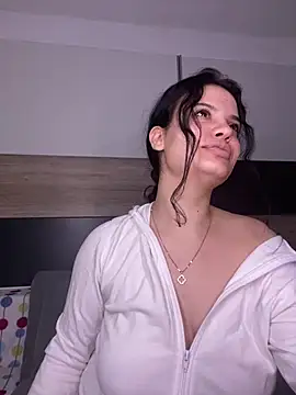 Karolina Velvet online show from February 11, 2026, 11:04 pm