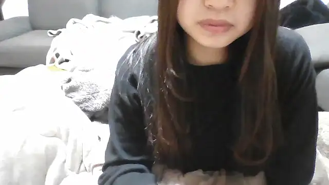 Snapshot of popochama_ chatting on February 4, 2026, 12:44 pm popochama online show from February 4, 2026, 12:44 pm