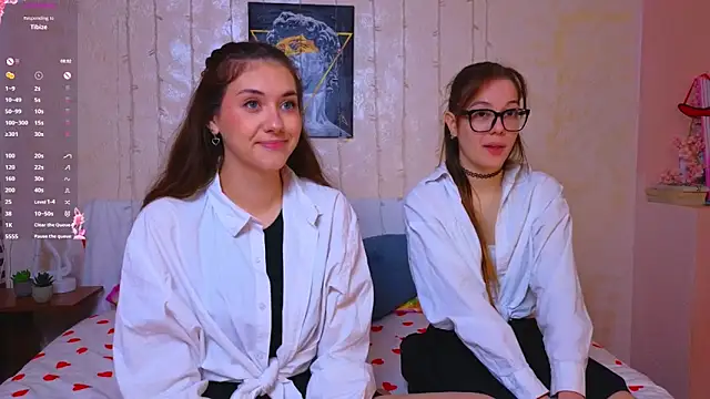 MelanieTwice online show from March 1, 2026, 11:43 am