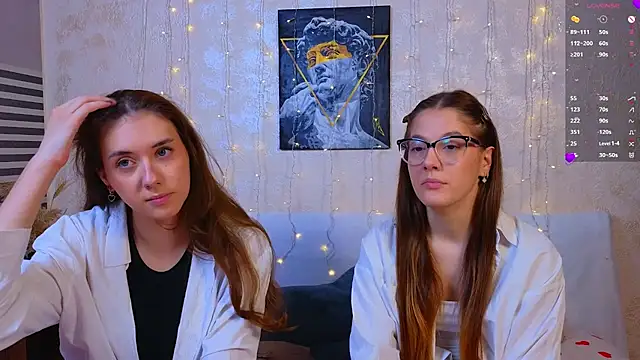 MelanieTwice online show from February 18, 2026, 11:39 am