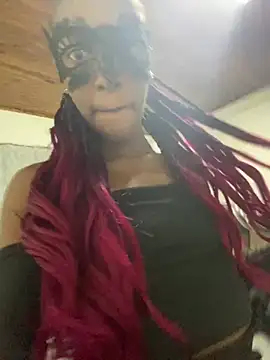 Reyndieee online show from August 9, 2026, 6:36 pm