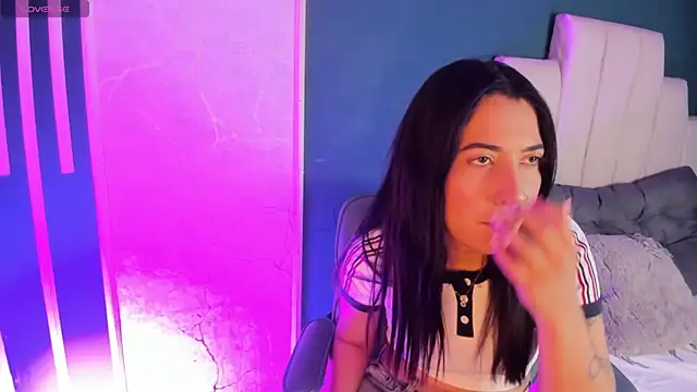 Adrienne   online show from March 27, 2026, 8:32 pm